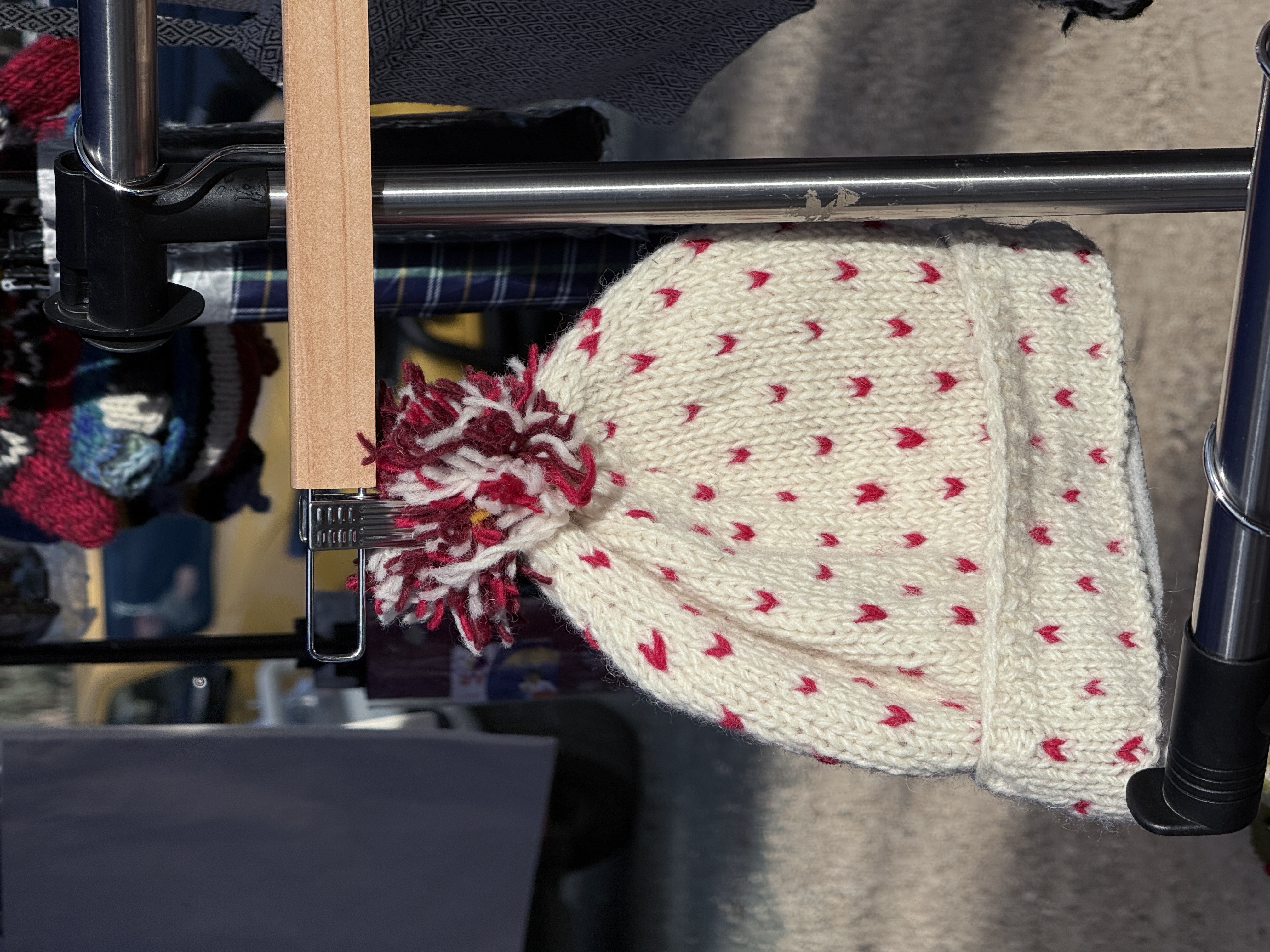 Handmade Woolen Beanie with Pom Pom – Cream & Red Heart Pattern