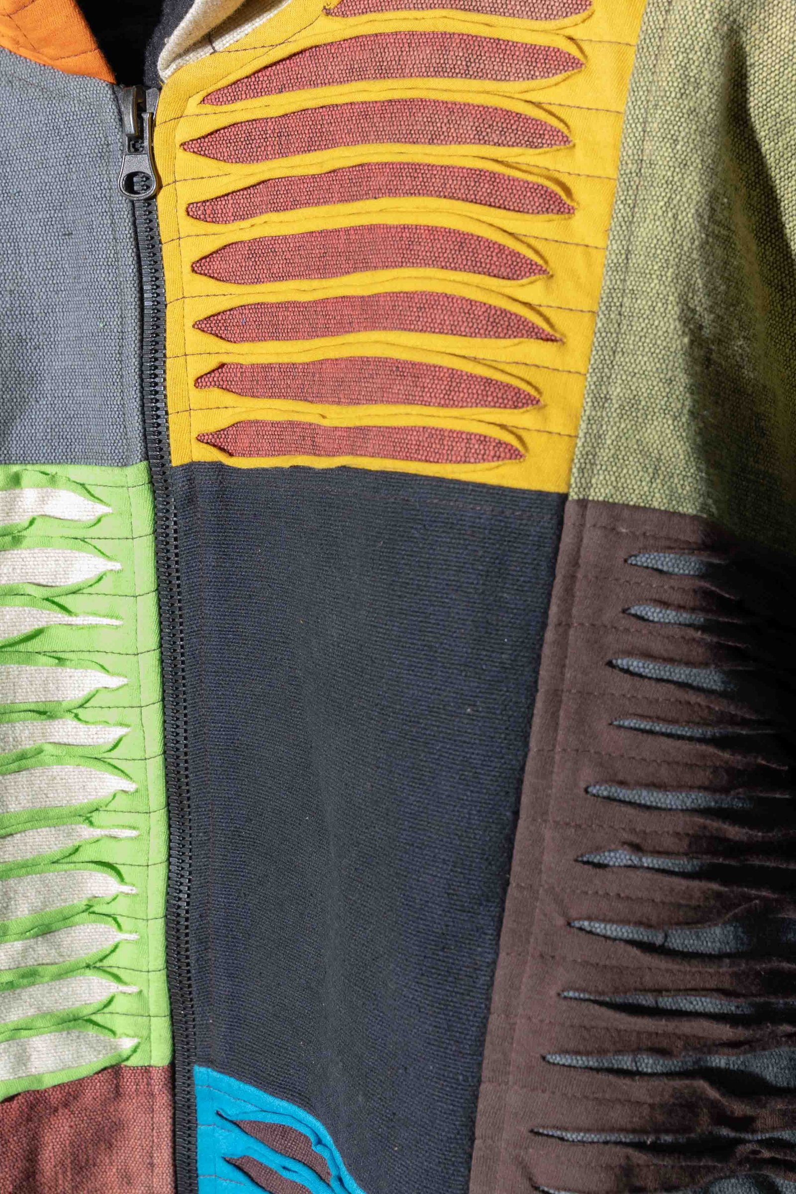 Nepal Patchwork Razor-Cut Hooded Jacket – Multicolour Zip-Up Boho Jacket image 4